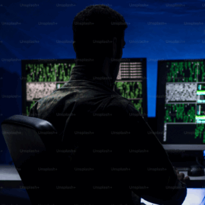 Segurança Cibernética: Protegendo Seus Dados no Mundo Digital